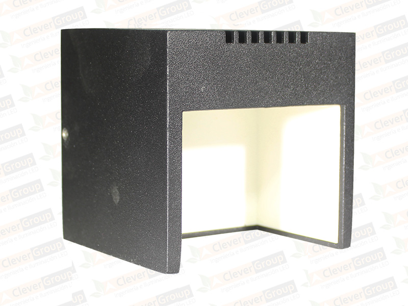 Aplique Led pared cubo- Clever Gruop